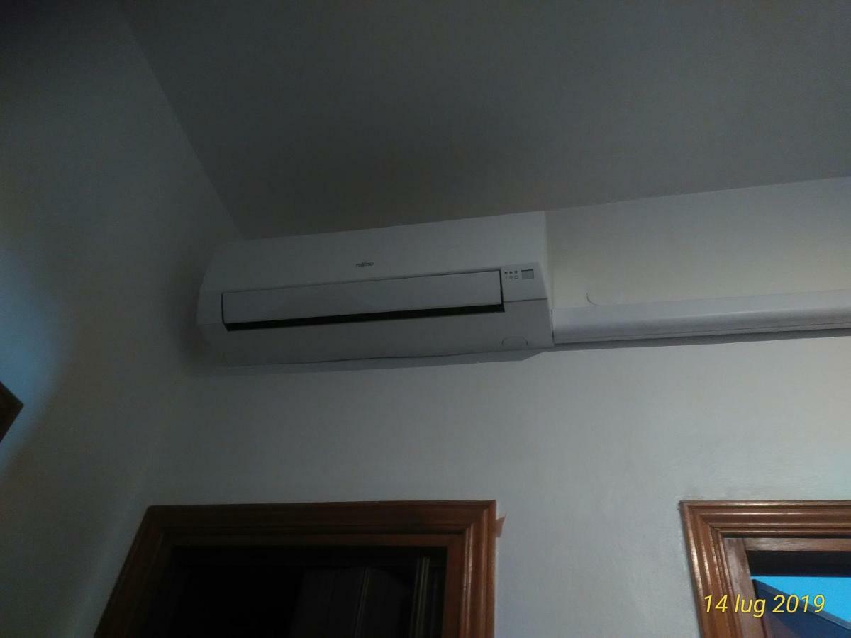 Pisa Apartment ภายนอก รูปภาพ